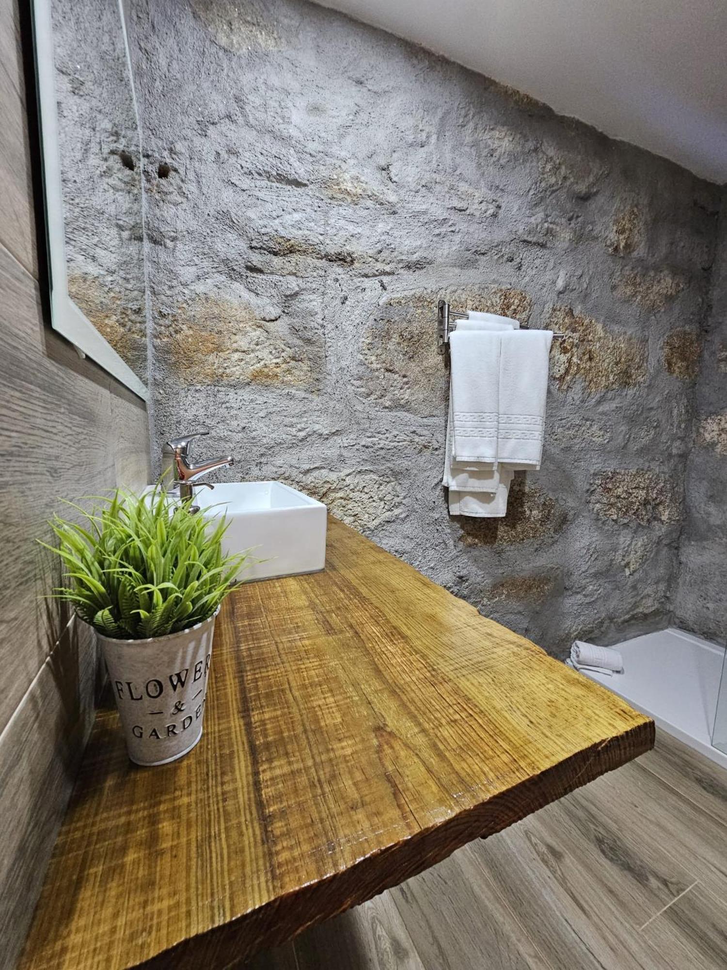 Villa Quinta Vilar De Lobos à Arcos de Valdevez Extérieur photo